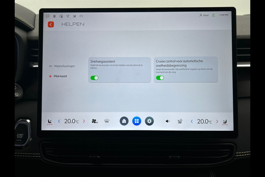 Lynk & Co 01 1.5 More Leder | Pano | Stoel+Stuurwielverwarming | Keyless
