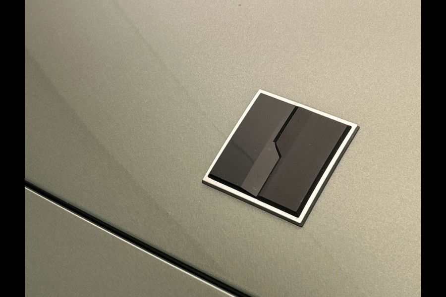 Lynk & Co 01 1.5 More Leder | Pano | Stoel+Stuurwielverwarming | Keyless