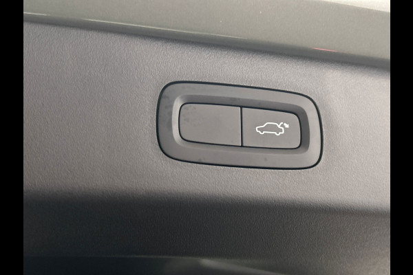 Lynk & Co 01 1.5 More Leder | Pano | Stoel+Stuurwielverwarming | Keyless