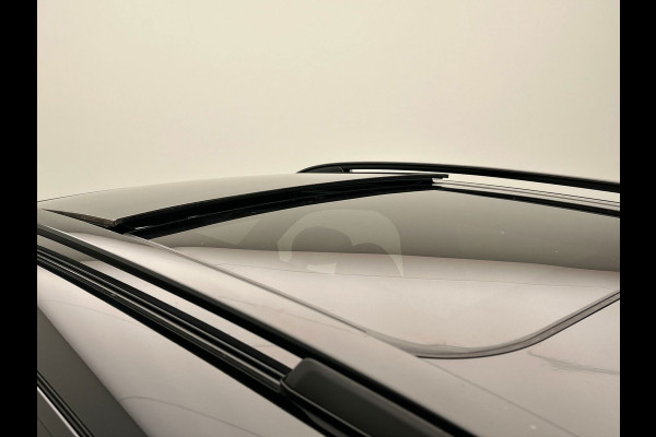 Lynk & Co 01 1.5 More Leder | Pano | Stoel+Stuurwielverwarming | Keyless