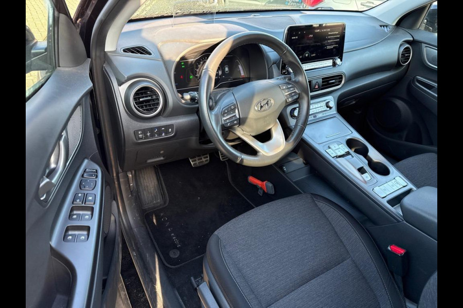 Hyundai Kona Aut. EV Fashion 64 kWh | Navi | Camera |