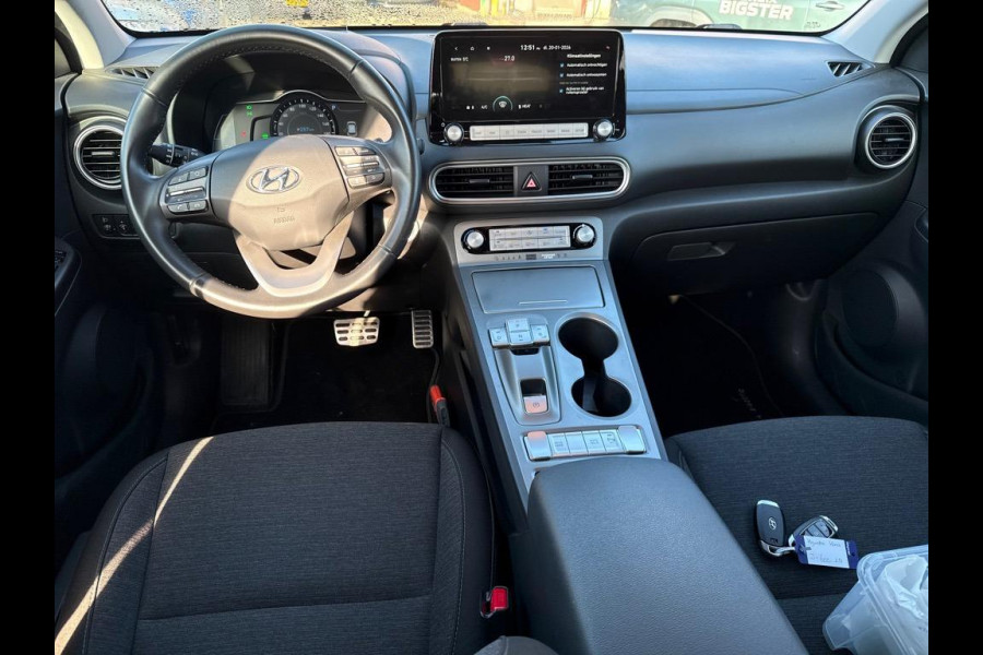 Hyundai Kona Aut. EV Fashion 64 kWh | Navi | Camera |