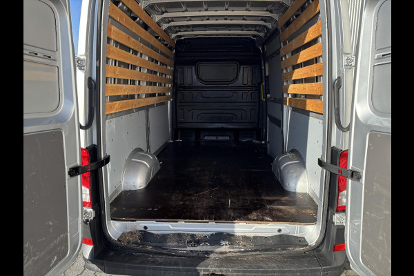 Volkswagen Crafter 35 2.0 TDI L3H3*A/C*CRUISE*NAVI*HAAK*CAM*3500KG*