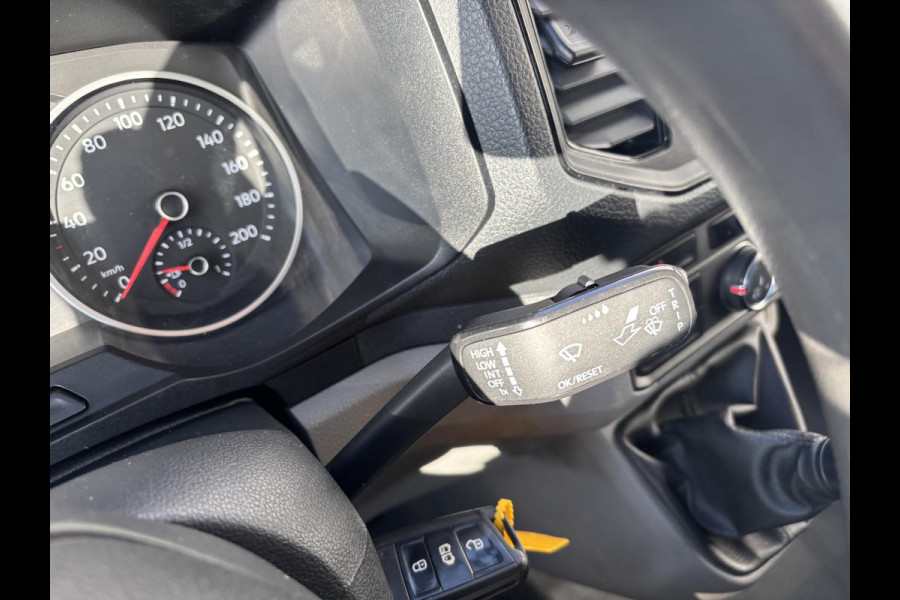 Volkswagen Crafter 35 2.0 TDI L3H3*A/C*CRUISE*NAVI*HAAK*CAM*3500KG*