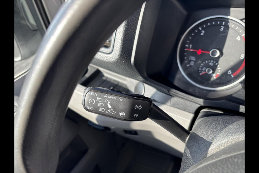 Volkswagen Crafter 35 2.0 TDI L3H3*A/C*CRUISE*NAVI*HAAK*CAM*3500KG*