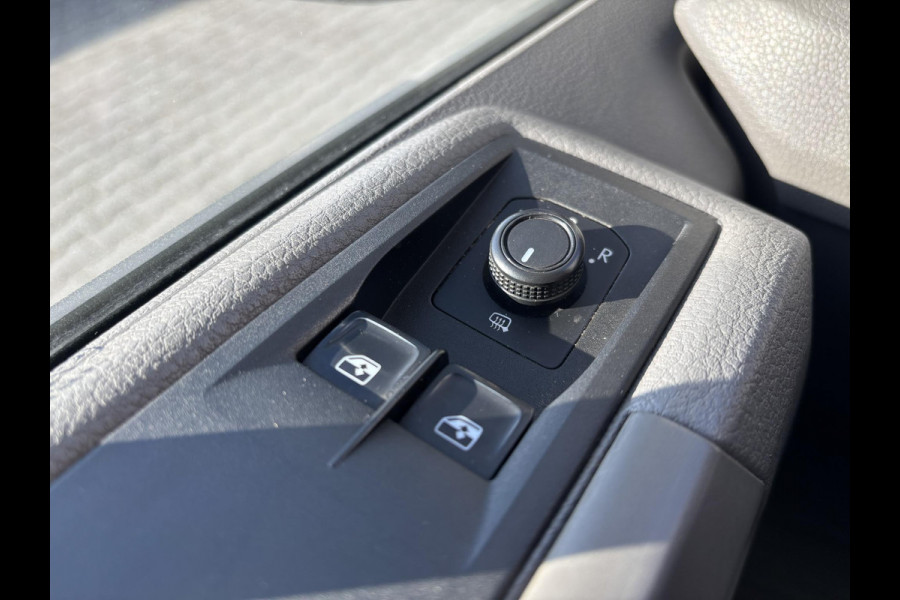 Volkswagen Crafter 35 2.0 TDI L3H3*A/C*CRUISE*NAVI*HAAK*CAM*3500KG*