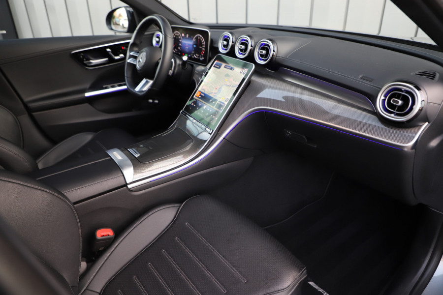Mercedes-Benz C-Klasse 300e AMG | 313PK | Head-up | Keyless-go | Sfeerverlichting | Memory | Pano | Leder | Standkachel | Trekhaak | 2022.
