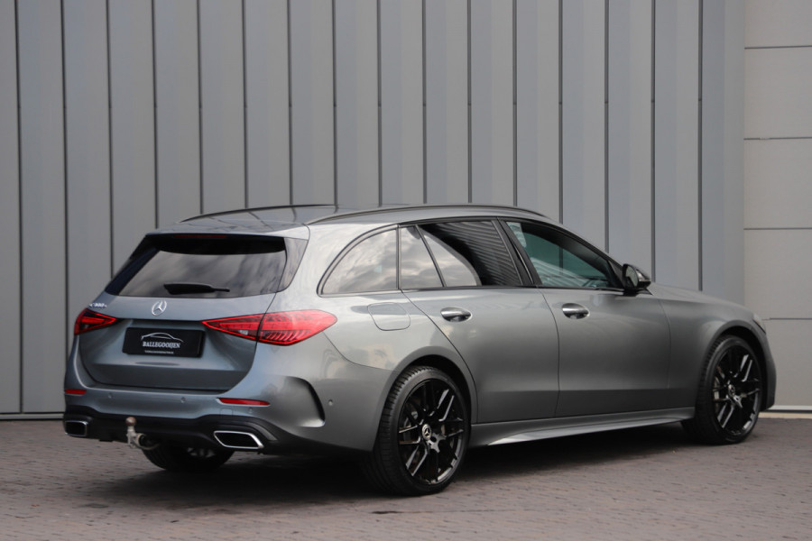 Mercedes-Benz C-Klasse 300e AMG | 313PK | Head-up | Keyless-go | Sfeerverlichting | Memory | Pano | Leder | Standkachel | Trekhaak | 2022.