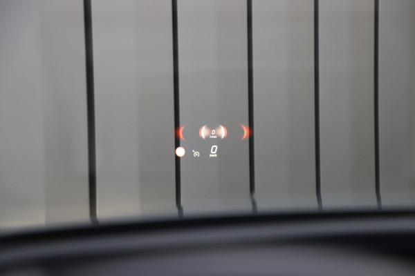 Mercedes-Benz C-Klasse 300e AMG | 313PK | Head-up | Keyless-go | Sfeerverlichting | Memory | Pano | Leder | Standkachel | Trekhaak | 2022.