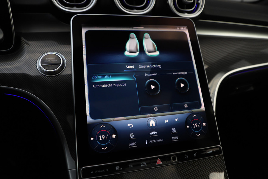 Mercedes-Benz C-Klasse 300e AMG | 313PK | Head-up | Keyless-go | Sfeerverlichting | Memory | Pano | Leder | Standkachel | Trekhaak | 2022.