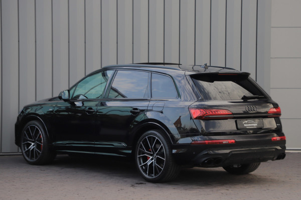 Audi Q7 60 TFSI e quattro Competition | 462PK | Luchtvering | Head-up | Massage | Keyless-go | S-Stoelen | Matrix-led | Trekhaak | Stand