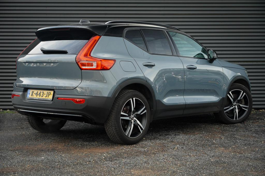 Volvo XC40 1.5 T5 Recharge R-Design / Pano / NL Auto / 1e Eig / Incl BTW