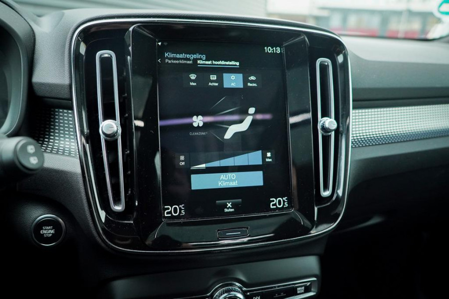 Volvo XC40 1.5 T5 Recharge R-Design / Pano / NL Auto / 1e Eig / Incl BTW