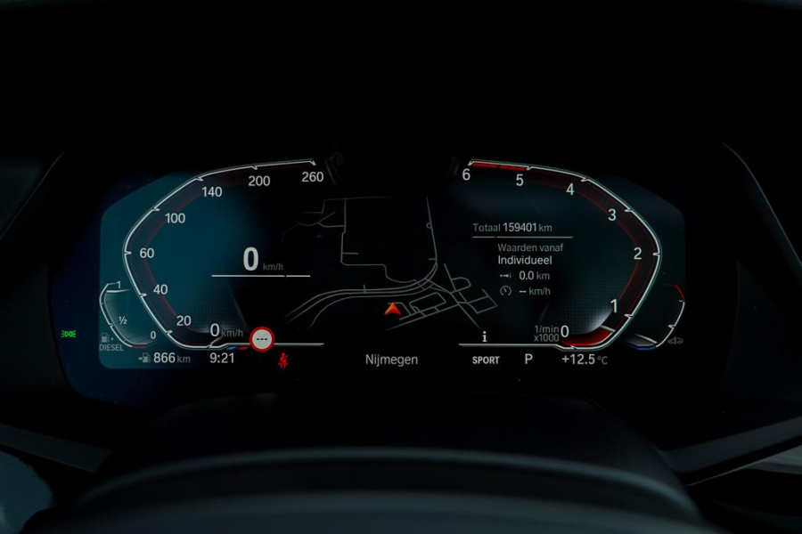 BMW X5 xDrive30d High Executive / Luchtvering / HUD / 22 '' / M-Sport / Skylounge / Adaptive