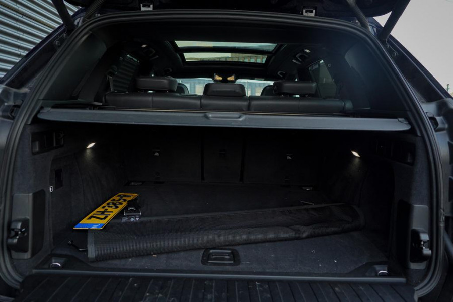 BMW X5 xDrive30d High Executive / Luchtvering / HUD / 22 '' / M-Sport / Skylounge / Adaptive