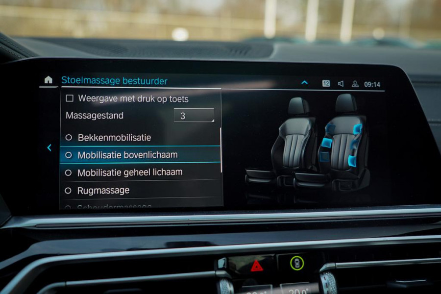 BMW X5 xDrive30d High Executive / Luchtvering / HUD / 22 '' / M-Sport / Skylounge / Adaptive