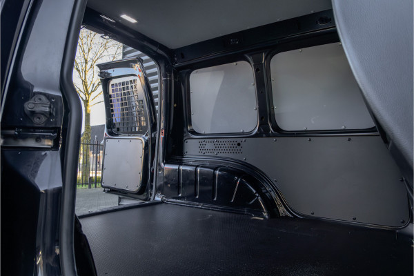 Volkswagen Caddy 2.0 TDI DSG Highline Xenon - 17'' - NAP