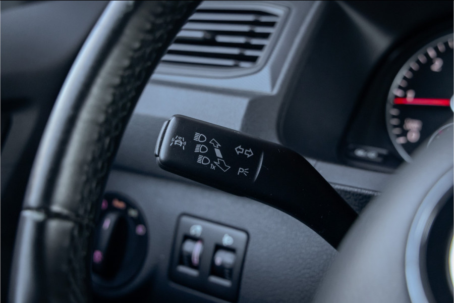 Volkswagen Caddy 2.0 TDI DSG Highline Xenon - 17'' - NAP