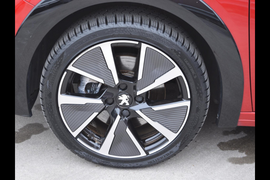 Peugeot e-208 EV GT Pack 50 kWh SOH 95% | PANORAMADAK | CAMERA MET SENSOREN | E.C.C. | STOELVERWARMING |