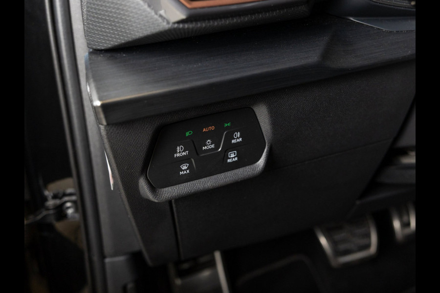 CUPRA Leon Sportstourer 1.4 e-Hybrid VZ Performance / 245pk / Panorama dak / Achteruitrij camera /