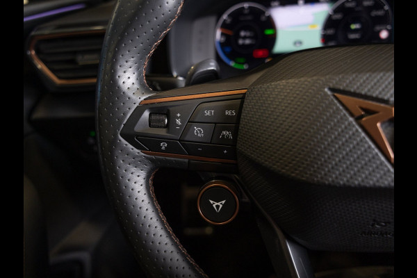 CUPRA Leon Sportstourer 1.4 e-Hybrid VZ Performance / 245pk / Panorama dak / Achteruitrij camera /