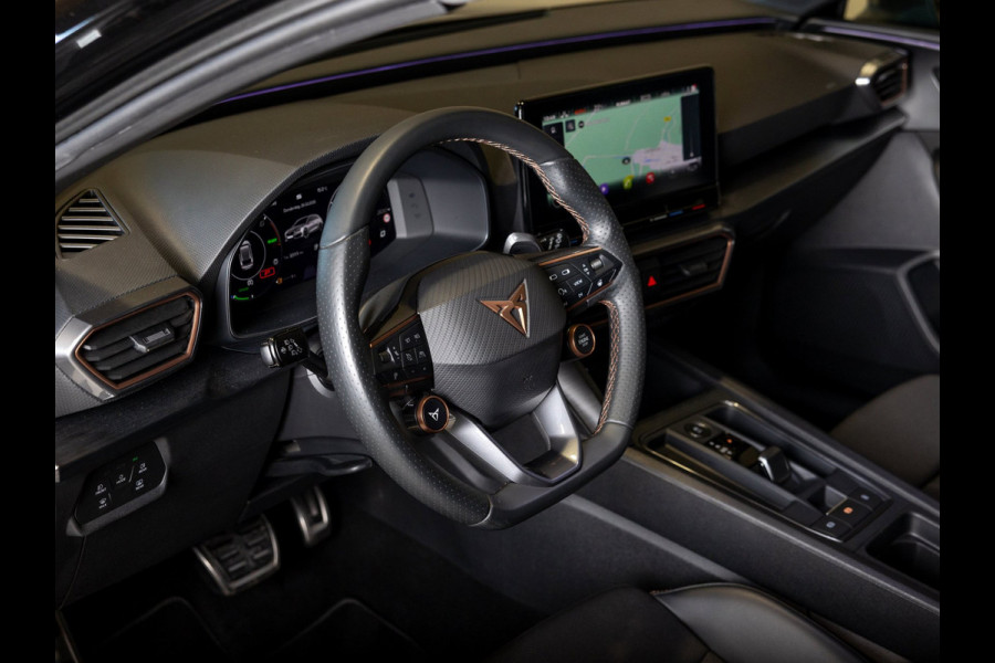 CUPRA Leon Sportstourer 1.4 e-Hybrid VZ Performance / 245pk / Panorama dak / Achteruitrij camera /