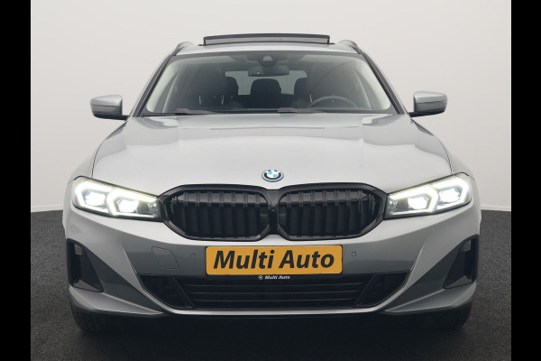 BMW 3 Serie Touring 320e Sportline FACELIFT Plug In Hybrid Dealer O.H PHEV | Panodak | Widescreen Navi | Harman Kardon | Camera | Keyless | Stuurverwarming | Apple Carplay | BLIS |