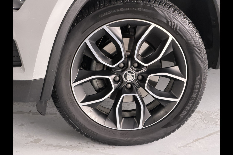 Škoda Kodiaq 1.5 TSI Automaat Digitaal Dashboard / Navi / Camera / Trekhaak