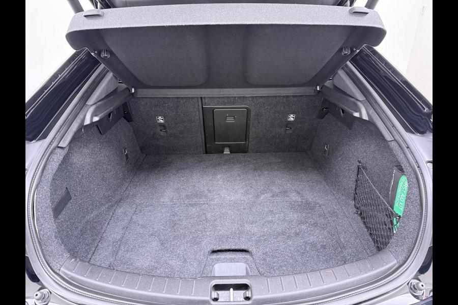 Polestar 2 PERFORMANCE LR AWD Soh 91% 78kWh Adap.Cruise Panoramadak Harman&Kardon® Leder-Alcantara Navi Ecc Apple Carplay Android Auto 360° SOH 91% 4WD Stuur-Stoel-Achterbankverwarming Elek.Achterklep Privacy Glas Lmv 20" Led Dodehoekdetectie Rijstrooksensor Wifi 1e Eigenaar Origineel Nederlandse Auto