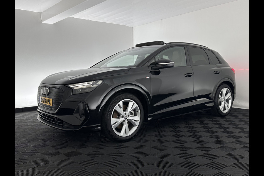 Audi Q4 e-tron 40 Launch edition S Competition 77 kWh [ 3-Fase-11kW ] {SOH-90%} (INCL-BTW) Aut. *HEATPUMP | PANO | LEATHER | MATRIX-LED | AUDI-SOUND | ADAPTIVE-CRUISE | HEATED-SPORTSEATS | AMBIENT-LIGHT | DIGI-COCKPIT | CAMERA | KEYLESS | DAB+ | 20''ALU*