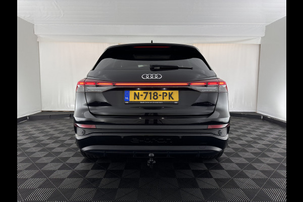 Audi Q4 e-tron 40 Launch edition S Competition 77 kWh [ 3-Fase-11kW ] {SOH-90%} (INCL-BTW) Aut. *HEATPUMP | PANO | LEATHER | MATRIX-LED | AUDI-SOUND | ADAPTIVE-CRUISE | HEATED-SPORTSEATS | AMBIENT-LIGHT | DIGI-COCKPIT | CAMERA | KEYLESS | DAB+ | 20''ALU*