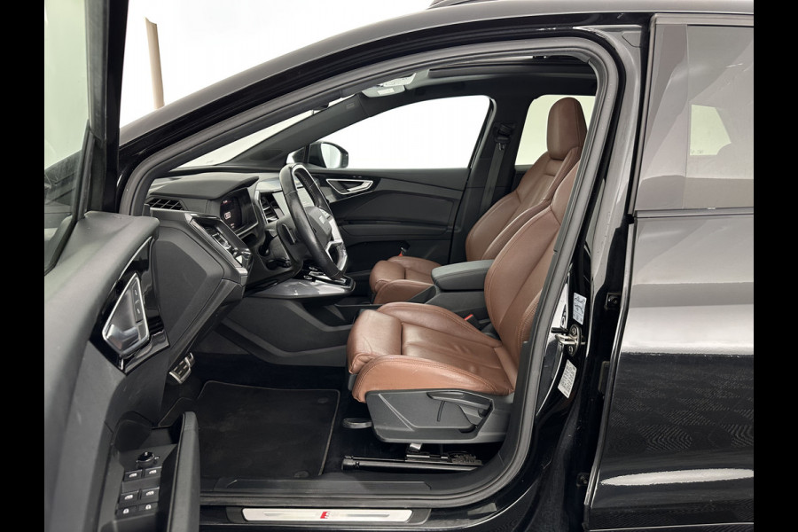 Audi Q4 e-tron 40 Launch edition S Competition 77 kWh [ 3-Fase-11kW ] {SOH-90%} (INCL-BTW) Aut. *HEATPUMP | PANO | LEATHER | MATRIX-LED | AUDI-SOUND | ADAPTIVE-CRUISE | HEATED-SPORTSEATS | AMBIENT-LIGHT | DIGI-COCKPIT | CAMERA | KEYLESS | DAB+ | 20''ALU*