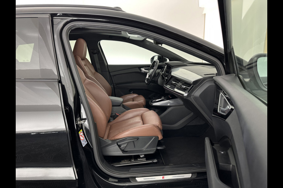 Audi Q4 e-tron 40 Launch edition S Competition 77 kWh [ 3-Fase-11kW ] {SOH-90%} (INCL-BTW) Aut. *HEATPUMP | PANO | LEATHER | MATRIX-LED | AUDI-SOUND | ADAPTIVE-CRUISE | HEATED-SPORTSEATS | AMBIENT-LIGHT | DIGI-COCKPIT | CAMERA | KEYLESS | DAB+ | 20''ALU*