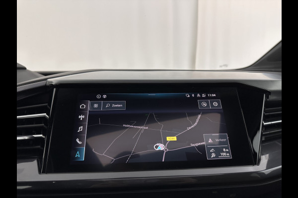 Audi Q4 e-tron 40 Launch edition S Competition 77 kWh [ 3-Fase-11kW ] {SOH-90%} (INCL-BTW) Aut. *HEATPUMP | PANO | LEATHER | MATRIX-LED | AUDI-SOUND | ADAPTIVE-CRUISE | HEATED-SPORTSEATS | AMBIENT-LIGHT | DIGI-COCKPIT | CAMERA | KEYLESS | DAB+ | 20''ALU*