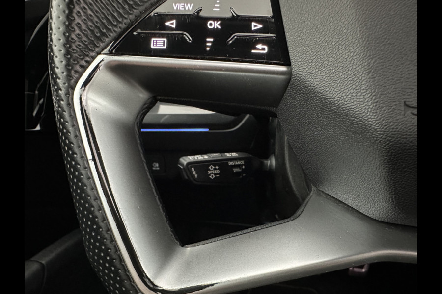 Audi Q4 e-tron 40 Launch edition S Competition 77 kWh [ 3-Fase-11kW ] {SOH-90%} (INCL-BTW) Aut. *HEATPUMP | PANO | LEATHER | MATRIX-LED | AUDI-SOUND | ADAPTIVE-CRUISE | HEATED-SPORTSEATS | AMBIENT-LIGHT | DIGI-COCKPIT | CAMERA | KEYLESS | DAB+ | 20''ALU*