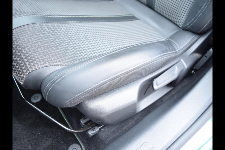 Peugeot 208 1.2 PureTech GT-Line