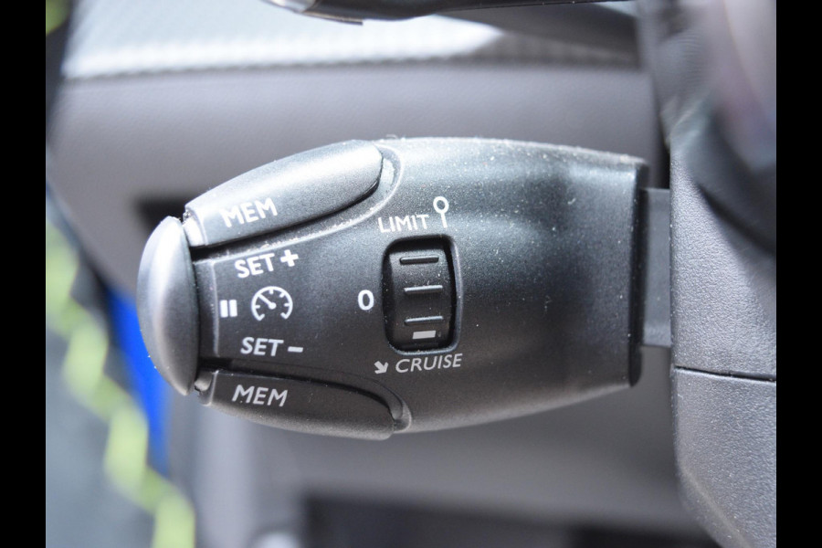 Peugeot 208 1.2 PureTech GT-Line