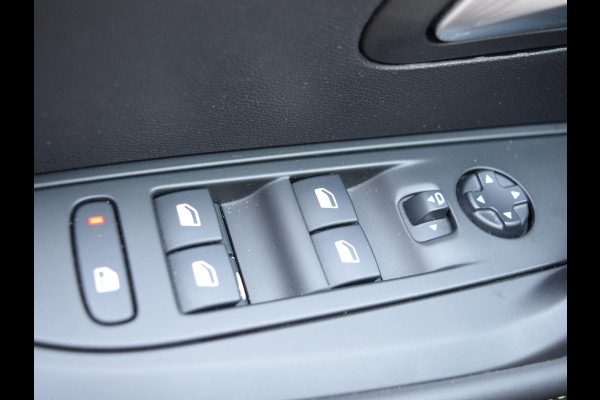 Peugeot 208 1.2 PureTech GT-Line