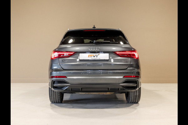 Audi Q3 45 TFSI quattro 2x S Line / 230pk / Panorama dak / B&O / Keyless / Achteruitrij camera /