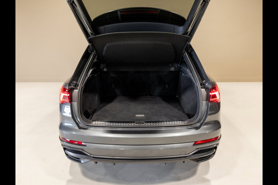 Audi Q3 45 TFSI quattro 2x S Line / 230pk / Panorama dak / B&O / Keyless / Achteruitrij camera /