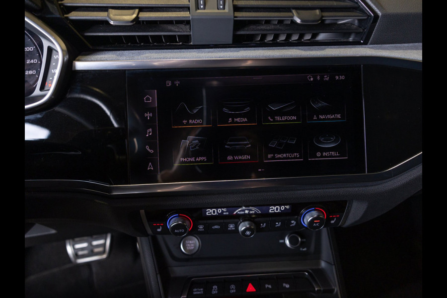Audi Q3 45 TFSI quattro 2x S Line / 230pk / Panorama dak / B&O / Keyless / Achteruitrij camera /