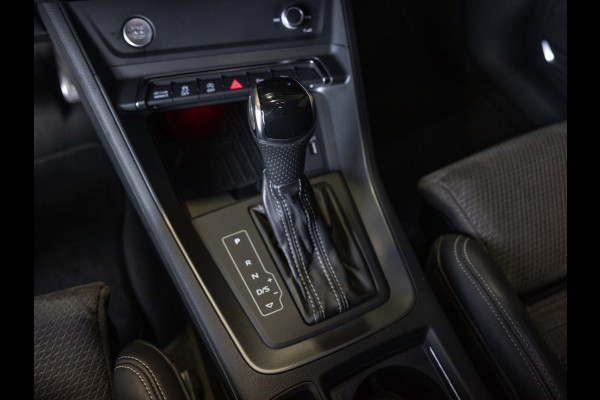 Audi Q3 45 TFSI quattro 2x S Line / 230pk / Panorama dak / B&O / Keyless / Achteruitrij camera /