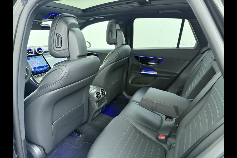 Mercedes-Benz GLC 300 e 4MATIC AMG Line | Pano Trekhaak Memory Digital