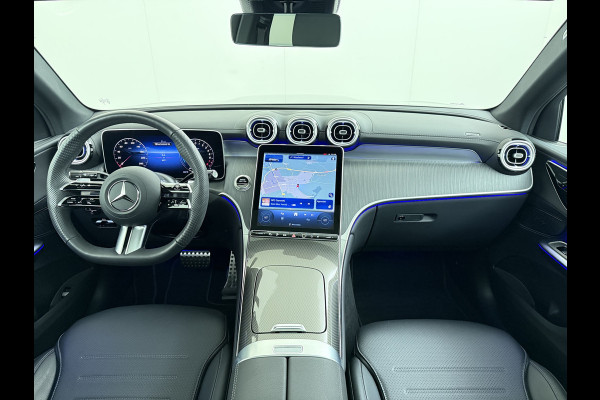Mercedes-Benz GLC 300 e 4MATIC AMG Line | Pano Trekhaak Memory Digital