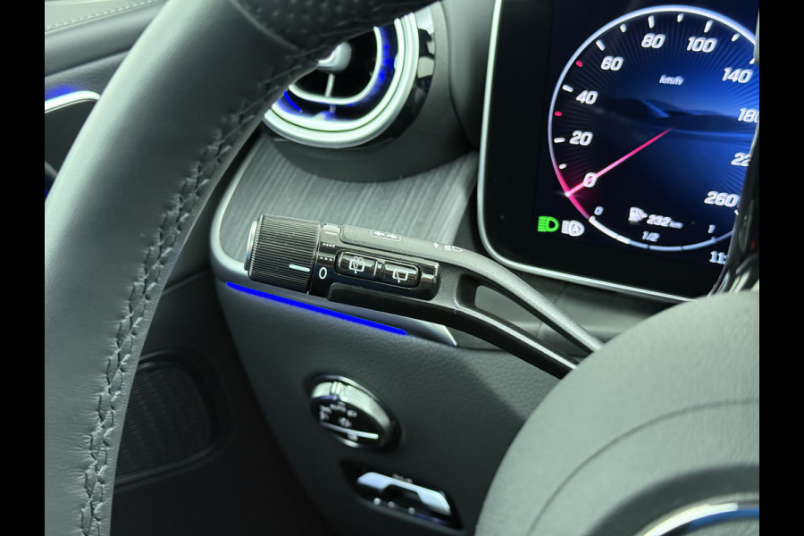 Mercedes-Benz GLC 300 e 4MATIC AMG Line | Pano Trekhaak Memory Digital