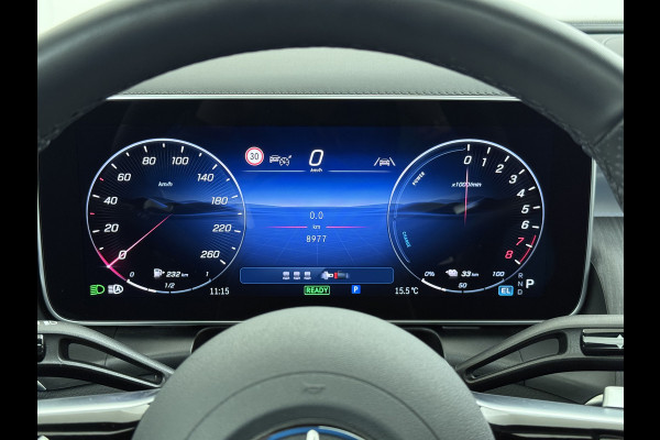 Mercedes-Benz GLC 300 e 4MATIC AMG Line | Pano Trekhaak Memory Digital