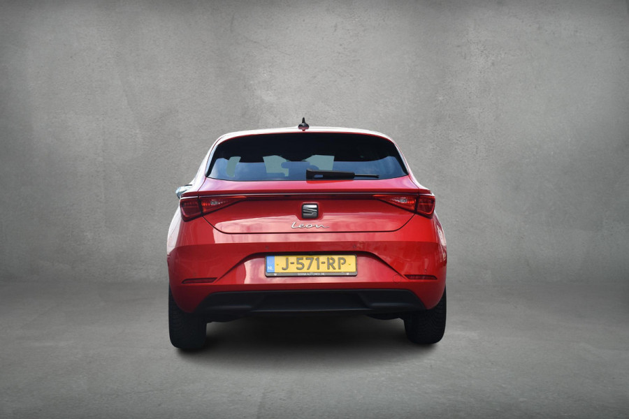 Seat Leon 1.0 TSI Style Launch Edition | Apple CarPlay | Stuur- en Stoelverw. | Camera