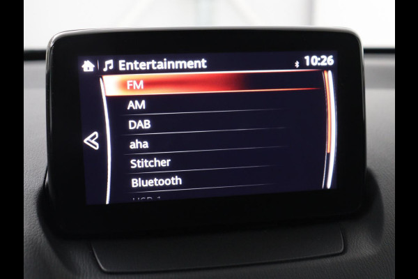 Mazda 2 1.5 Skyact-G Luxury | Stoel & stuurverwarming | Head-Up | Camera | Carplay | Keyless | Full LED | Dodehoek detectie | Climate control | Cruise control | Getint glas | Parkeerhulp