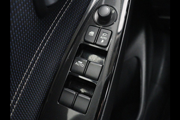 Mazda 2 1.5 Skyact-G Luxury | Stoel & stuurverwarming | Head-Up | Camera | Carplay | Keyless | Full LED | Dodehoek detectie | Climate control | Cruise control | Getint glas | Parkeerhulp