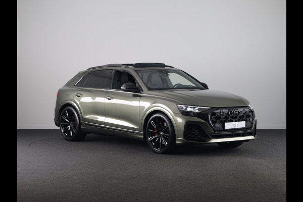 Audi Q8 60 TFSI e quattro Pro Line S Competition 490pk | Panoramadak | HUD | 4 wielbesturing | Stoel ventilatie en massage | Verlengde garantie | 23 inch Lichtmetalen velgen
